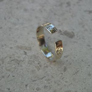 product-details